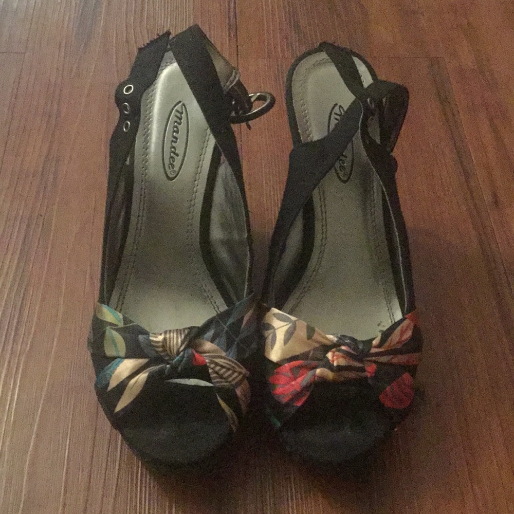 Mandee platform sandals
